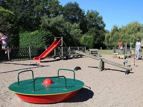 Mobil Home Xxl2 4 Chambres - Camping Les Bois Du Bardelet Poilly-lez-Gien Exterior photo